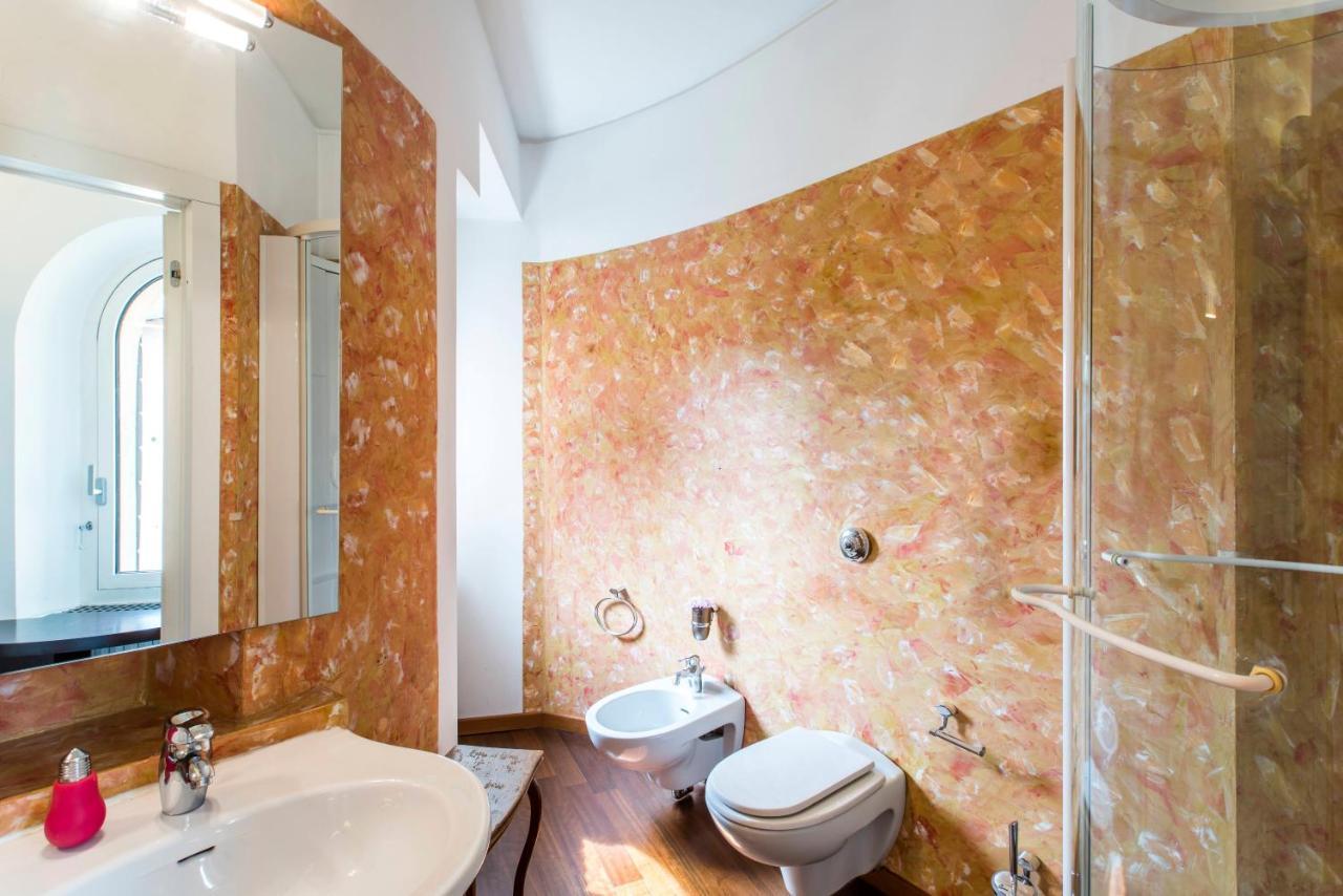 Villa Glicine การ์โดเน ริเวียรา ภายนอก รูปภาพ