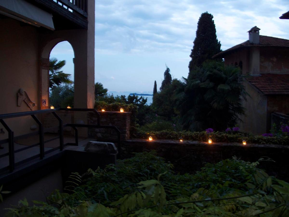 Villa Glicine การ์โดเน ริเวียรา ภายนอก รูปภาพ